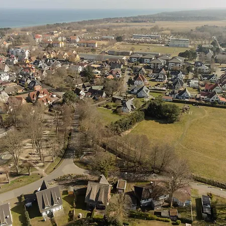 Reethus Natalie Nyaraló *